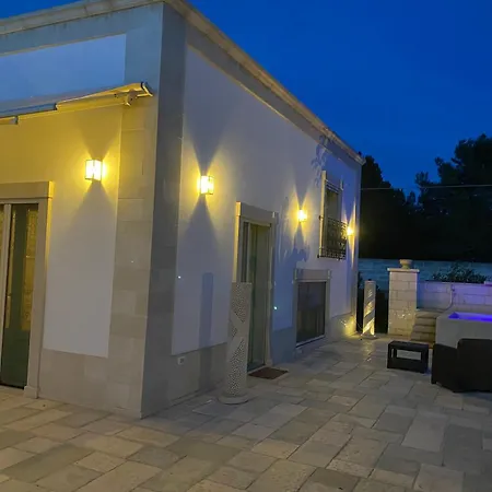 Βίλα Tre Archi & Palmieri